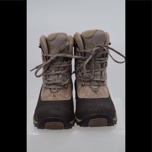 SOLD The North Face, Chilkat Style, lace up, size 7